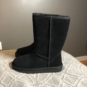 Koolaburra by UGG Boots NWT